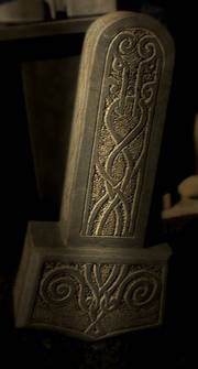 Mjöllnir_B_Sculpture_Statue en pierre_Art_Décoration. Troubaraca_Art